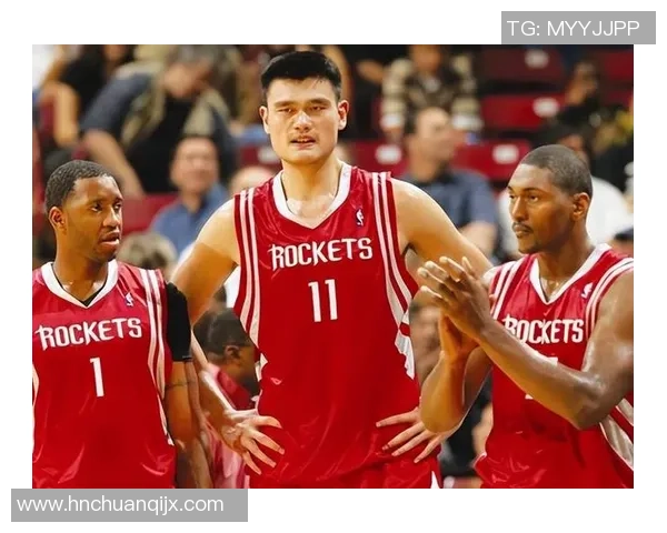 姚明在篮球事业中的冷酷决策与人情世故的矛盾探讨