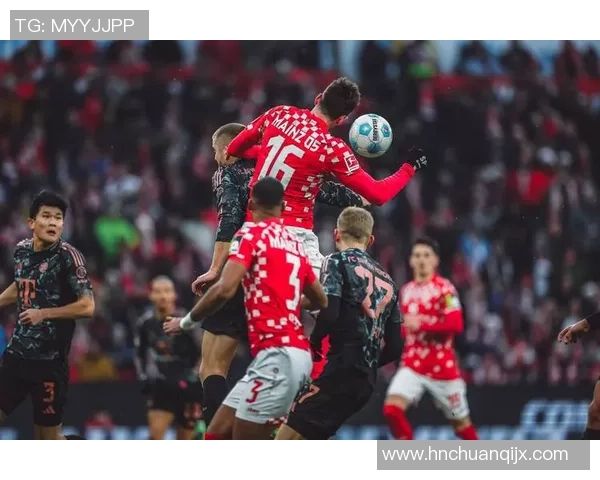 德甲激战：AC米兰逆转巴黎圣日耳曼红牌事件引发全场热议