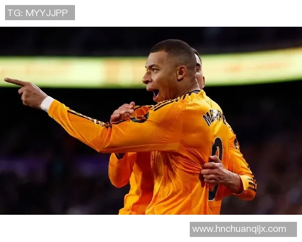 西甲焦点战皇马大胜拜仁引发争议判罚全场沸腾