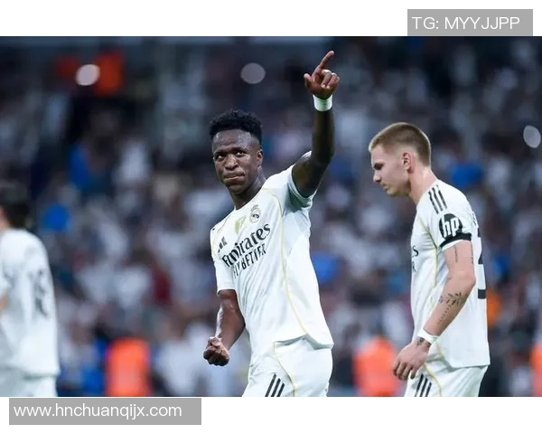 欧冠激情对决曼联6-2狂胜拜仁战术解析引发全场热议