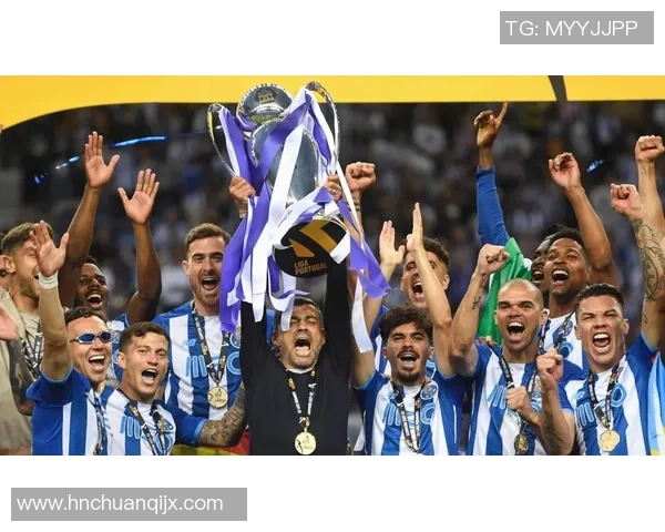 皇马逆转波尔图精彩友谊赛全场数据解读与瞬间回顾 皇马逆转波尔图精彩友谊赛全场数据解读与瞬间回顾