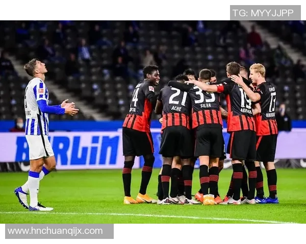 德甲精彩对决巴萨凭乌龙球险胜热刺全场沸腾集锦回顾